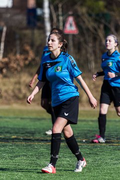 Bild 193 - B-Juniorinnen SV Henstedt-Ulzburg - MTSV Olympia Neum�nster : Ergebnis: 0:4